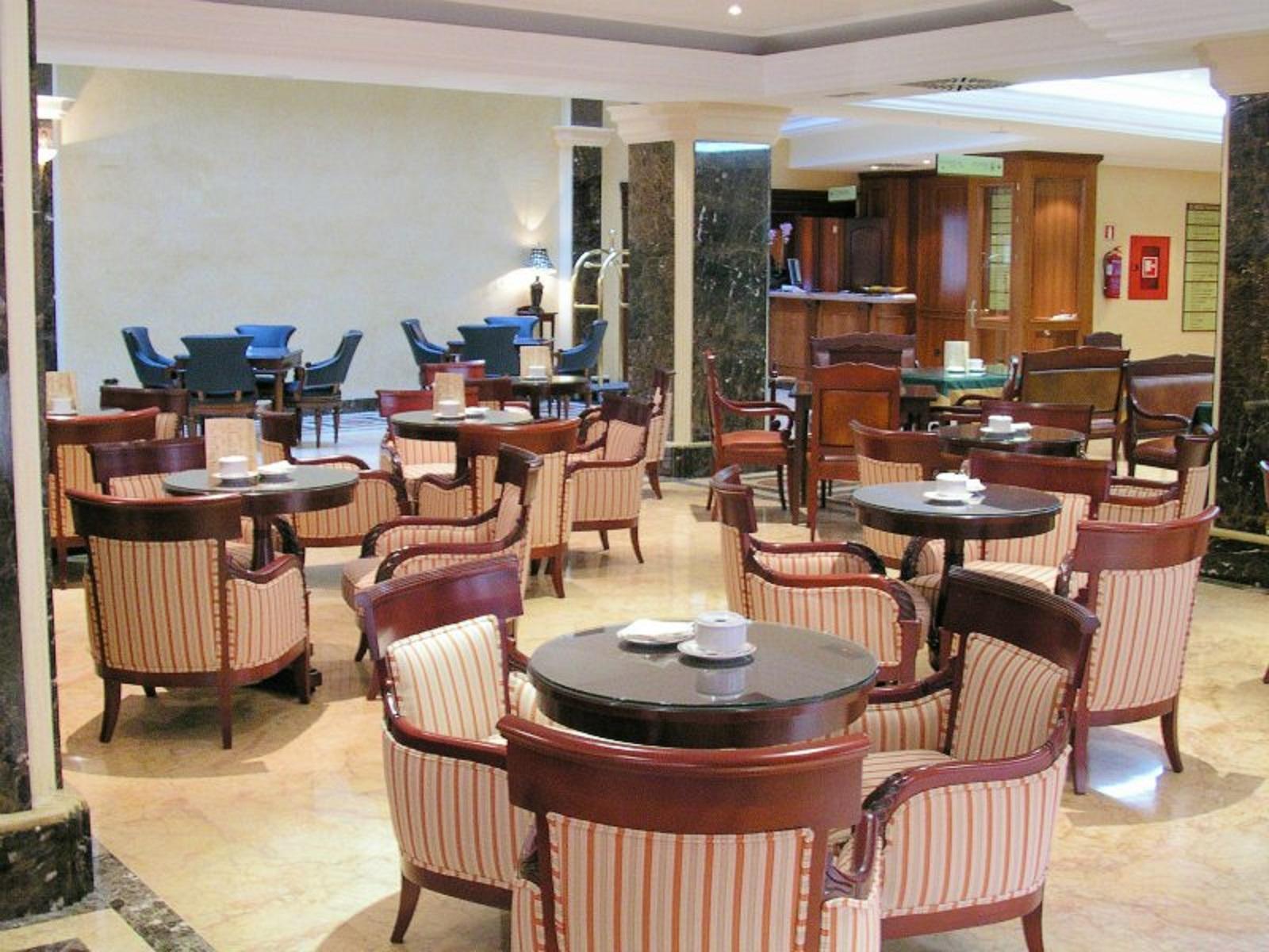 Hotel Santiago 4*
