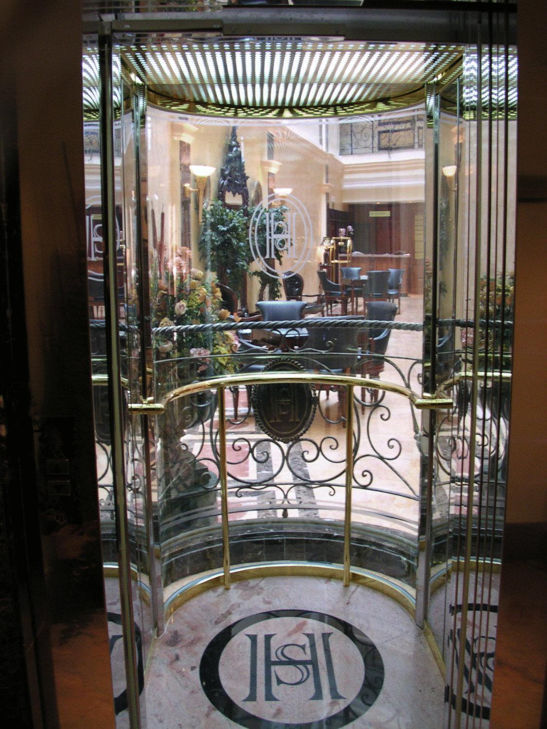 Hotel Santiago 4*