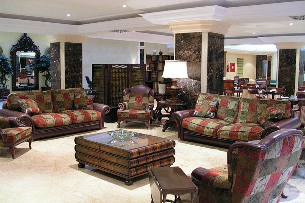Hotel Santiago 4*
